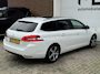Peugeot 308 SW 1.2 Premium -Nieuwe Distributie riem-Panoramadak - Origineel Nederlands met NAP - Nieuwe APK - LED - Camera