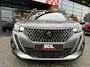 Peugeot 2008 1.2 PureTech GT // NAVI // SCHUIF-KANTEL DAK // CAMERA // ADAPTIVE CRUISE // APPLE CARPLAY-ANDROID AUTO // SPORT STOELEN // STOELVERWARMING //