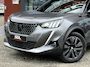 Peugeot 2008 1.2 PureTech GT // NAVI // SCHUIF-KANTEL DAK // CAMERA // ADAPTIVE CRUISE // APPLE CARPLAY-ANDROID AUTO // SPORT STOELEN // STOELVERWARMING //