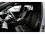 BMW 5-Serie Touring 530e xDrive | M Sportpakket | Driving Assistant Plus | Trekhaak | Stuurverwarming