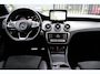 Mercedes-Benz CLA 180 AMG Facelift Nederlandse auto/Apple carplay/Stoelverwarming/Achteruitrijcamera/Parkeersensoren/Kleppensysteem/19 inch licht metalen velgen/LED/Navigatie