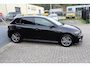 Volkswagen Polo 1.0 TSI Highline Business R-Line Nederlandse auto/Apple carplay/Adaptieve cruise control/Climate control/Automatisch inparkeren/Navigatie/DAB Radio