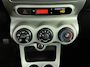 Toyota Urban Cruiser 1.3 VVT-i Aspiration | Trekhaak | Metallic lak | Achterbumper beschermer | Airco | L.M. Velgen |