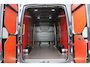 Volkswagen Crafter 35 2.0 TDI L3H3(L2H2) 3-ZITS, 177PK AUT. LED, TREKHAAK, STOELVERWARMING, ADAPT. CRUISE, CAMERA, NAVI, AIRCO, PARKEERSENSOREN, NL AUTO, NAP