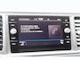 Volkswagen Crafter 35 2.0 TDI L3H3(L2H2) 3-ZITS, 177PK AUT. LED, TREKHAAK, STOELVERWARMING, ADAPT. CRUISE, CAMERA, NAVI, AIRCO, PARKEERSENSOREN, NL AUTO, NAP