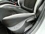 Renault Clio Estate TCe 90 Bose / Trekhaak (1.200KG) / All Season Banden / Cruise Control / Achteruitrij Camera / Airco Automatisch / Stoel Verwarming / Multimedia Scherm / Full-Map Navigatie / Keyless Entry /
