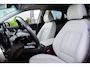 Hyundai Kona Electric EV Business 64 kWh | Stoelverwarming | Head-up Display | Navigatie | Adaptieve Cruise Control |