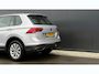 Volkswagen Tiguan 150pk 1.5 TSI Life Business | trekhaak | Achteruitrijcamera | Cruise Control | 17" |