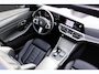 BMW 3-Serie Touring 330i xDrive High Executive M-pakket | Pano | HUD | 19" | Laser | Keyless | Hifi | Camera | DAB | Elektr. stoel + mem | Alarm kl.3 | Etc.