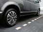 Volkswagen Transporter 2.0 TDI 150pk DSG DC Bulli L2 | Dubbele Cabine | Airco | Adaptive cruise control  | Camera | App connect | Digital cockpit | PDC | Trekhaak | 17" LM velgen | Betimmering | Glaslook panelen |