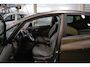 Kia Venga 1.6 CVVT X-ecutive Vol Automaat 115.000KM! + Bluetooth|Parkeersensoren|Panoramadak|Climate Control|Trekhaak|Stoelverw|