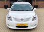 Toyota Avensis Wagon 2.0 D Executive NIEUWSTAAT NAVI CRUISE CLIMA XENON CAMERA TREKHAAK