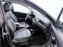 Kia Niro EV e-Niro DynamicPlusLine 64 kWh Schuif-/kanteldak | Trekhaak | Stoel/stuuverwarming | | 1e Eigenaar | Nederlandse Auto |