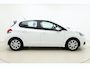 Peugeot 208 1.2 PureTech Active | Trekhaak | Parkeersensoren | Cruise control | Stuurversnellingen | Navigatie | Airco |