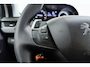 Peugeot 208 1.2 PureTech Active | Trekhaak | Parkeersensoren | Cruise control | Stuurversnellingen | Navigatie | Airco |