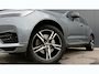 Volvo XC60 390pk 2.0 Recharge T8 AWD R-Design | SOH: 87,99% | Trekhaak | Panoramadak | Adaptive Cruise | 360 Camera |