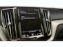 Volvo XC60 390pk 2.0 Recharge T8 AWD R-Design | SOH: 87,99% | Trekhaak | Panoramadak | Adaptive Cruise | 360 Camera |