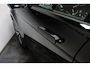 Land Rover Range Rover Evoque 1.5 P300e AWD R-Dynamic SE | Stoelverwarming | Carplay | Navigatie