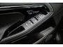 Land Rover Range Rover Evoque 1.5 P300e AWD R-Dynamic SE | Stoelverwarming | Carplay | Navigatie