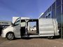 Ford E-Transit Custom 340 L2H1 Limited 71 kWh 218PK 2x Schuifdeur PRO Power VOL Leder 2300KG Trekgewicht Adaptieve Cruise 360 Camera Navi Stoelverwarming Carplay Blind-Spot *Nieuw*
