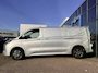 Ford E-Transit Custom 340 L2H1 Limited 71 kWh 218PK 2x Schuifdeur PRO Power VOL Leder 2300KG Trekgewicht Adaptieve Cruise 360 Camera Navi Stoelverwarming Carplay Blind-Spot *Nieuw*