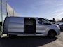 Ford E-Transit Custom 340 L2H1 Limited 71 kWh 218PK Stoel/Stoel 2300KG Trekgewicht Adaptieve Cruise 360 Camera Navi Stoelverwarming Dubbele Armsteun Carplay Blind-Spot 17" Velgen *Nieuw*