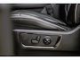 Dodge Ram LIMITED SPORT 5.7 V8 | BOM VOL | BLACK ON BLACK | HUD | LUCHTVERING | OPEN UITLAAT KLEP | EERSTE EIGENAAR | CREW CAB | DUBBELE CABINE 5 PERSOONS | COMFORT ROYALE BEEN RUIMTE |