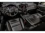 Dodge Ram LIMITED SPORT 5.7 V8 | BOM VOL | BLACK ON BLACK | HUD | LUCHTVERING | OPEN UITLAAT KLEP | EERSTE EIGENAAR | CREW CAB | DUBBELE CABINE 5 PERSOONS | COMFORT ROYALE BEEN RUIMTE |