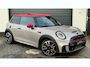 MINI John Cooper Works 3-Deurs 2.0 JCW Pack | Pano | HUD | Camera | CarPlay | Kuip | Dealer OH |