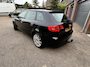 Audi A3 Sportback 1.2 TFSI Ambition Pro Line S AUTOMAAT, Metallic zwart, 4 NW All-Season, Trekhaak verstralers