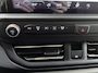 Ford E-Transit Custom 340 L2H1 Limited 71 kWh 218PK Stoel/Stoel 2300KG Trekgewicht Adaptieve Cruise 360 Camera Navi Stoelverwarming Dubbele Armsteun Carplay Blind-Spot 17" Velgen *Nieuw*
