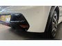 Peugeot e-208 EV 50KWH 136PK GT PACK AUTOMAAT / NAVI / LEDER / CLIMA / PDC / 17" LMV / CAMERA / ALCANTARA / PANO. DAK / KEYLESS / I-COCKPIT / FULL-LED / NIEUWSTAAT !!