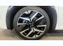 Peugeot e-208 EV 50KWH 136PK GT PACK AUTOMAAT / NAVI / LEDER / CLIMA / PDC / 17" LMV / CAMERA / ALCANTARA / PANO. DAK / KEYLESS / I-COCKPIT / FULL-LED / NIEUWSTAAT !!