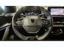 Peugeot e-208 EV 50KWH 136PK GT PACK AUTOMAAT / NAVI / LEDER / CLIMA / PDC / 17" LMV / CAMERA / ALCANTARA / PANO. DAK / KEYLESS / I-COCKPIT / FULL-LED / NIEUWSTAAT !!