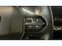 Peugeot e-208 EV 50KWH 136PK GT PACK AUTOMAAT / NAVI / LEDER / CLIMA / PDC / 17" LMV / CAMERA / ALCANTARA / PANO. DAK / KEYLESS / I-COCKPIT / FULL-LED / NIEUWSTAAT !!