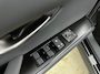 Lexus UX 250h Preference Line | Dodehoek detectie | Parkeersensoren voor/achter | Camera | LED | Apple Carplay / Android Auto | Keyless | Adaptive Cruise | Clima | 18 inch