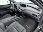Lexus UX 250h Preference Line | Dodehoek detectie | Parkeersensoren voor/achter | Camera | LED | Apple Carplay / Android Auto | Keyless | Adaptive Cruise | Clima | 18 inch