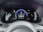 Toyota Yaris 1.5 Hybrid 115 Dynamic | Dodehoek detectie | Parkeersensoren voor/achter | Stoel-/stuurverwarming | Apple Carplay / Android Auto | Keyless | Adaptive Cruise | Clima | Camera | 16 inch