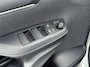 Toyota Yaris 1.5 Hybrid 115 Dynamic | Dodehoek detectie | Parkeersensoren voor/achter | Stoel-/stuurverwarming | Apple Carplay / Android Auto | Keyless | Adaptive Cruise | Clima | Camera | 16 inch