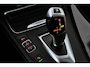 BMW 3-Serie Gran Turismo 320i High Executive (PANORAMADAK, STOELVERWARMING, NAVIGATIE, DEALER ONDERHOUDEN)