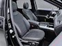 Mercedes-Benz B-klasse 250 e Business Solution AMG | Night Pakket | Trekhaak | Panoramadak | MULTIBEAM LED Koplampen | Stoelverwarming | Sfeerverlichting | Apple CarPlay | Android Auto | Elektrische Achterklep | Elektrisch Inklapbare Buitenspiegels | Achteruitrijcamera | Parkeersensoren