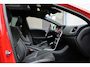 Volvo V40 1.5 T3 152PK Polar+ Sport Automaat | Panoramadak | Harman Kardon | Trekhaak