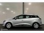Renault Clio Estate 0.9 TCe Limited [ trekhaak cruise navi rijklaar ]