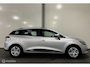 Renault Clio Estate 0.9 TCe Limited [ trekhaak cruise navi rijklaar ]