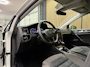 Volkswagen Golf 1.0 TSI R-Line * Automaat / Virtual cockpit / Carplay / Trekhaak / Stoelverwarming *