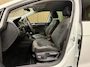 Volkswagen Golf 1.0 TSI R-Line * Automaat / Virtual cockpit / Carplay / Trekhaak / Stoelverwarming *