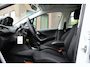 Peugeot 208 1.2 PureTech Blue Lion | Navigatie | Parkeersensoren | Cruise Control