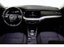 Skoda Octavia Combi 1.5 e-TSI Business Edition Plus (TREKHAAK, STOELVERWARMING, SFEERVERLICHTING, CAMERA)