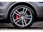 Porsche Cayenne 4.0 Turbo 550 pk | PDLS+ | PSCB | Sport Chrono + | Alcantara | Trekhaak | Panorama | Softclose | dubbel glas |