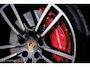 Porsche Cayenne 4.0 Turbo 550 pk | PDLS+ | PSCB | Sport Chrono + | Alcantara | Trekhaak | Panorama | Softclose | dubbel glas |